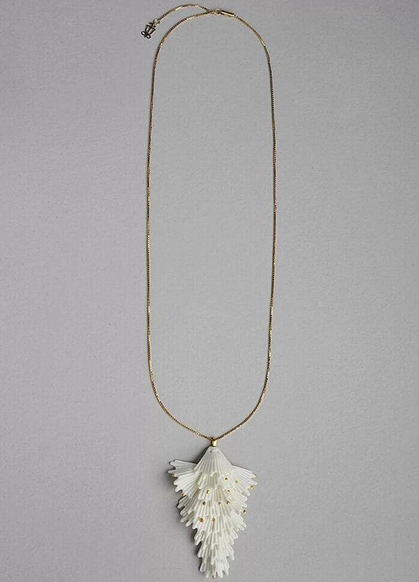 Lladró Actinia Long Pendant . White And Golden Luster^ Jewelry