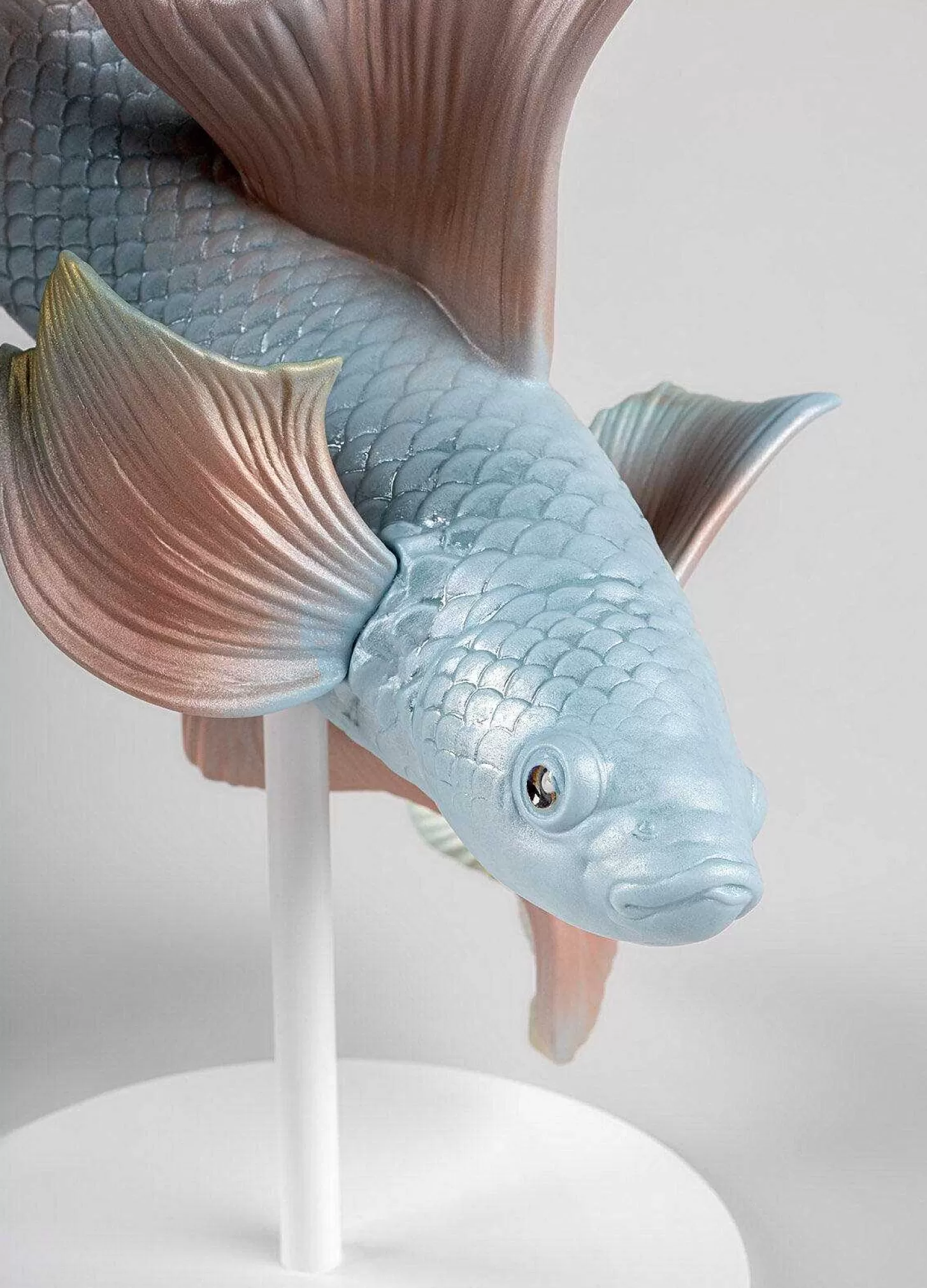 Lladró Betta Fish Sculpture. Left^ Design