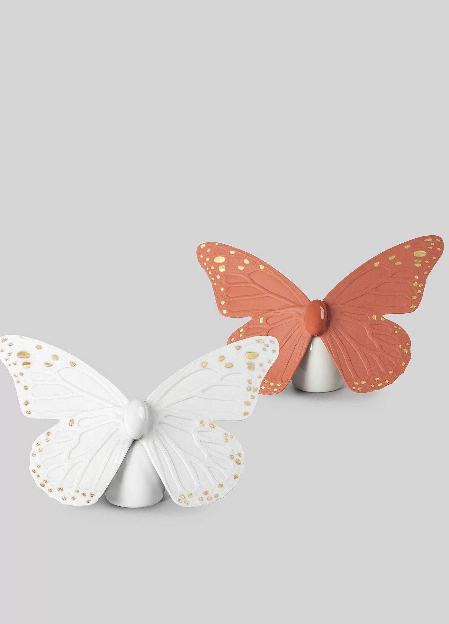 Lladró Butterfly Figurine. Golden Luster & White^ Gifts