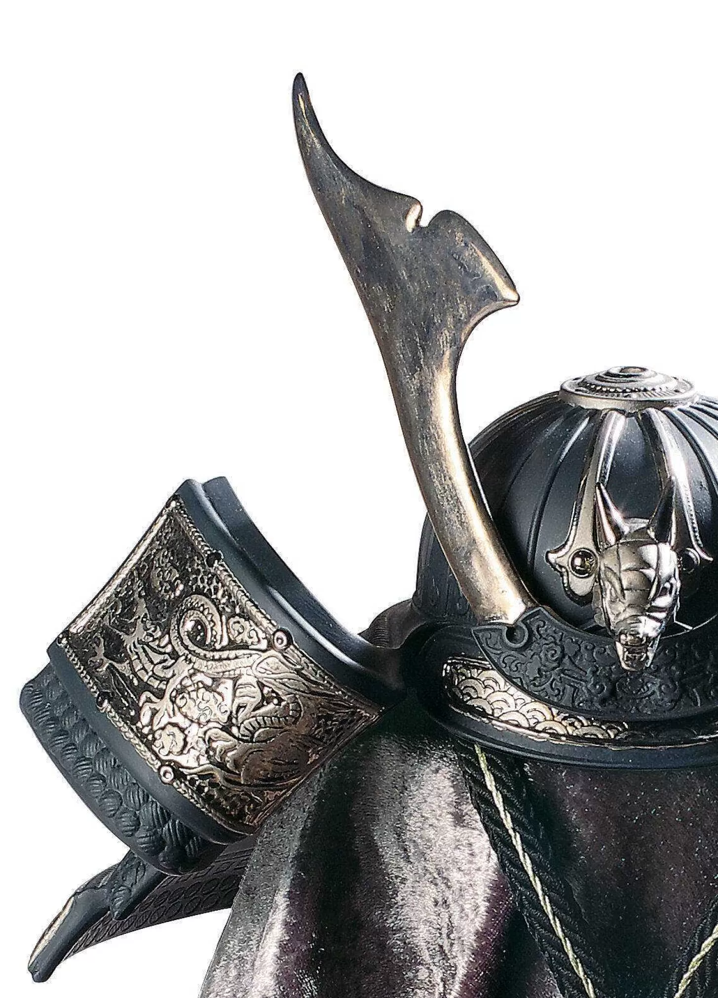 Lladró Dragon Samurai Helmet Figurine. Silver Lustre^ Japanese Culture