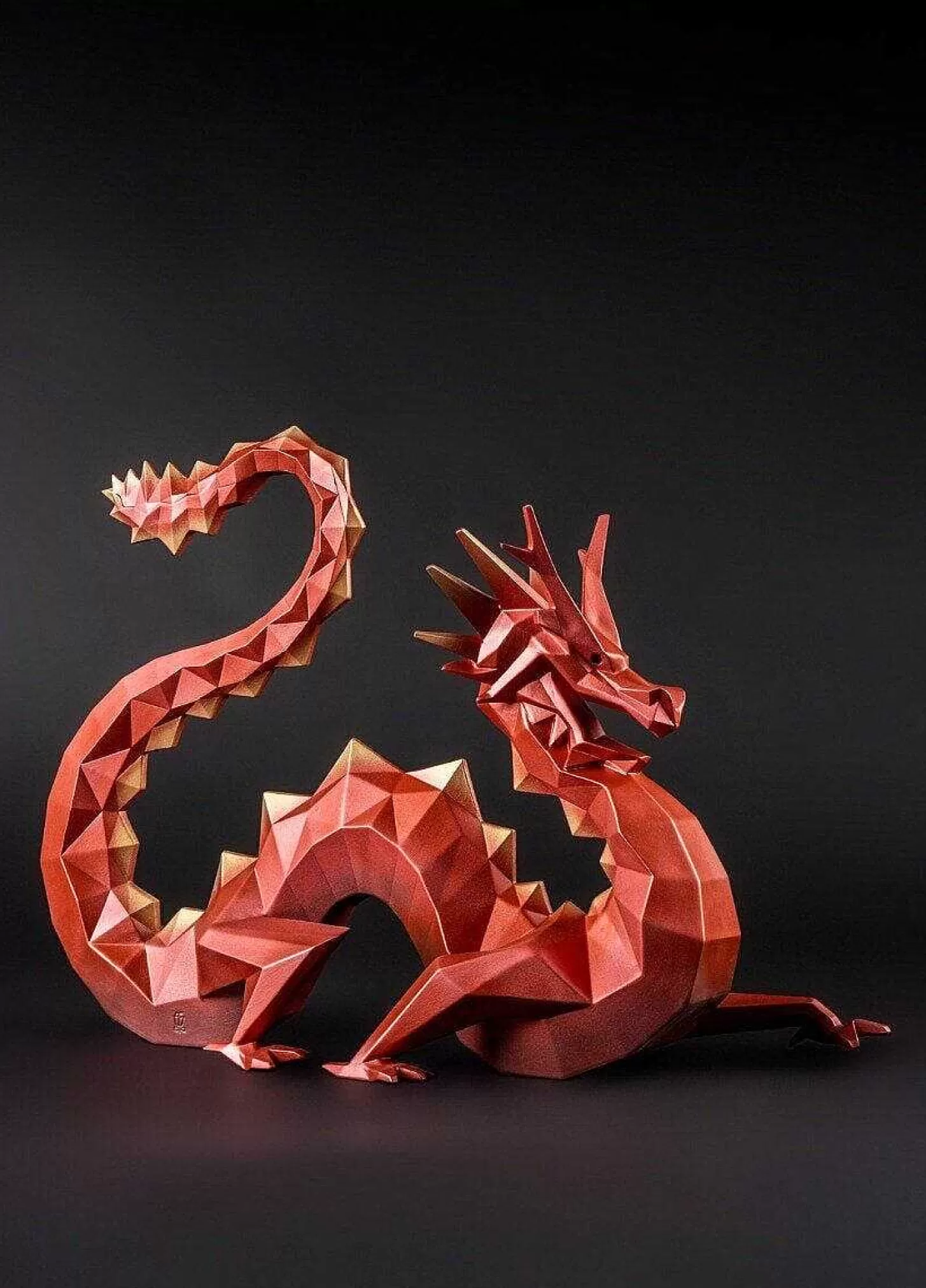 Lladró Dragon Sculpture. Limited Edition^ Gifts