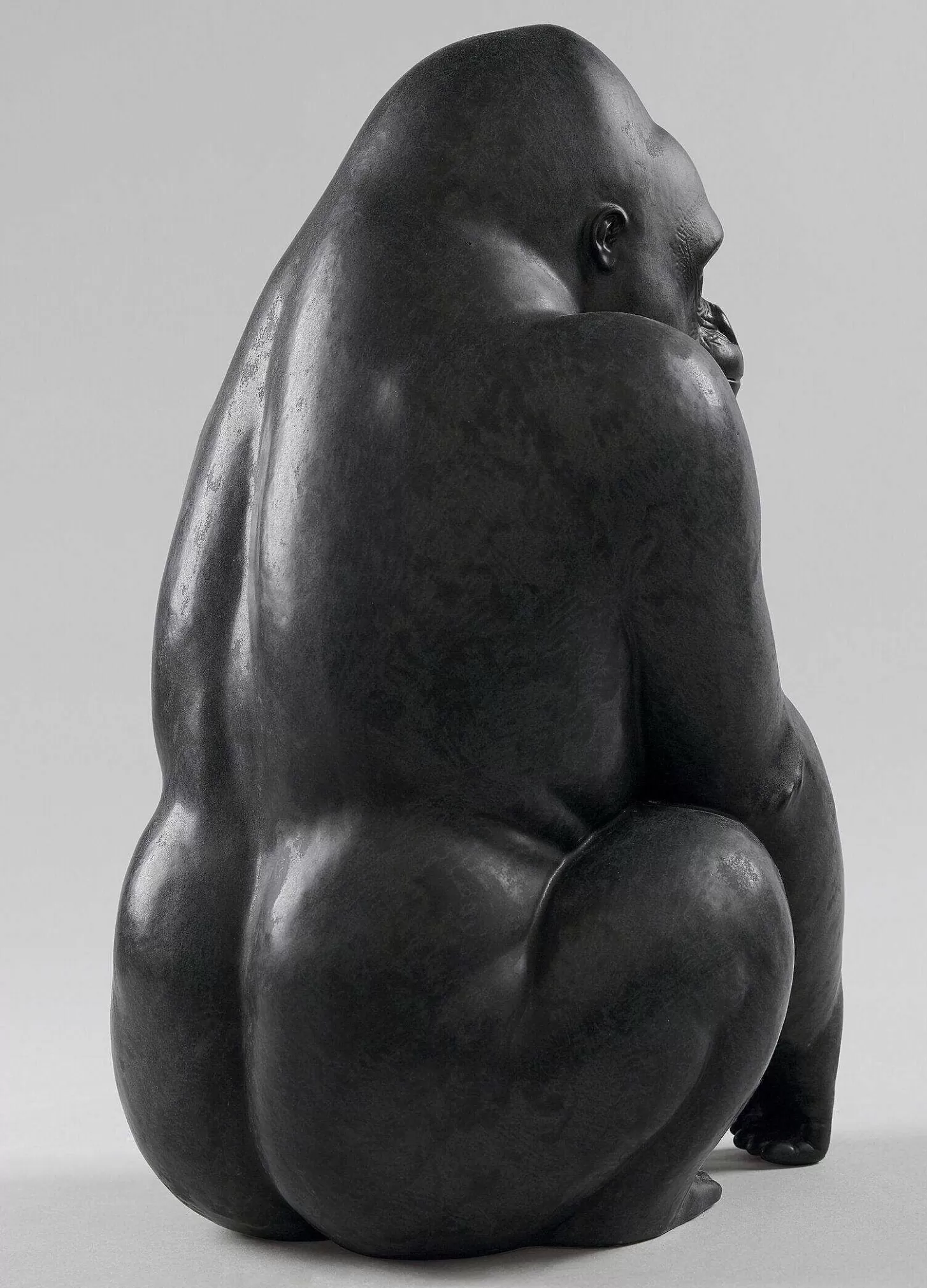 Lladró Gorilla Figurine^ Animals