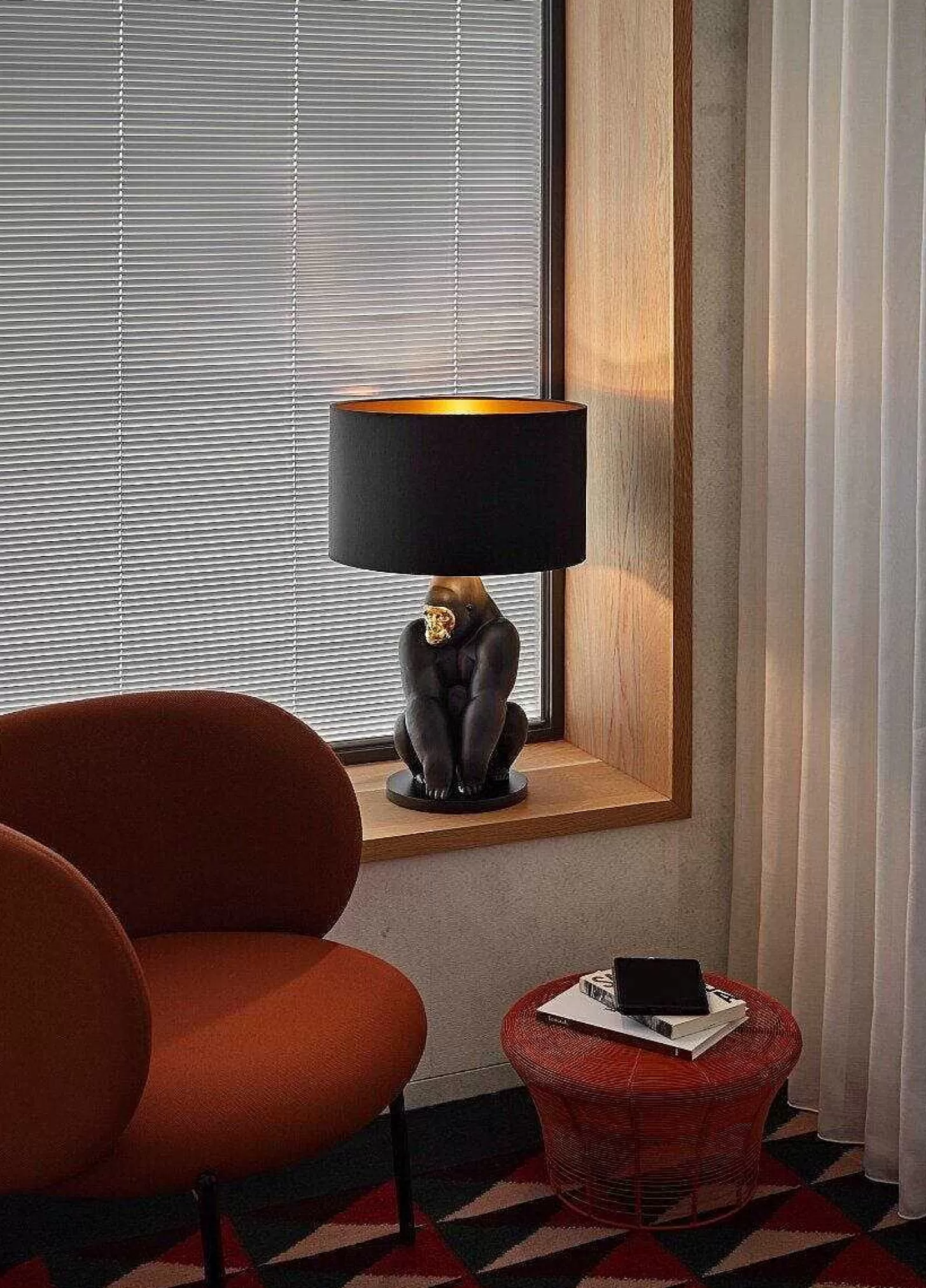 Lladró Gorilla Lamp. Black-Gold (Us)^ Design