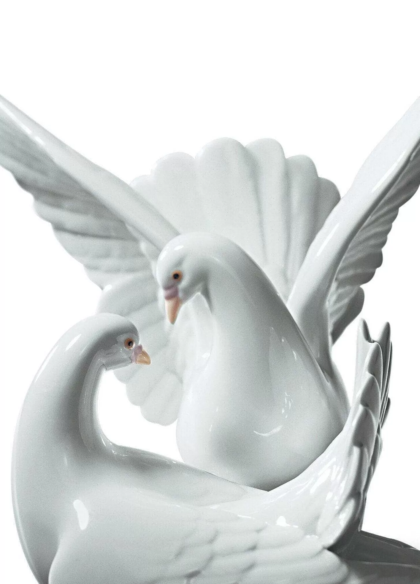 Lladró Love Nest Doves Figurine^ Animals