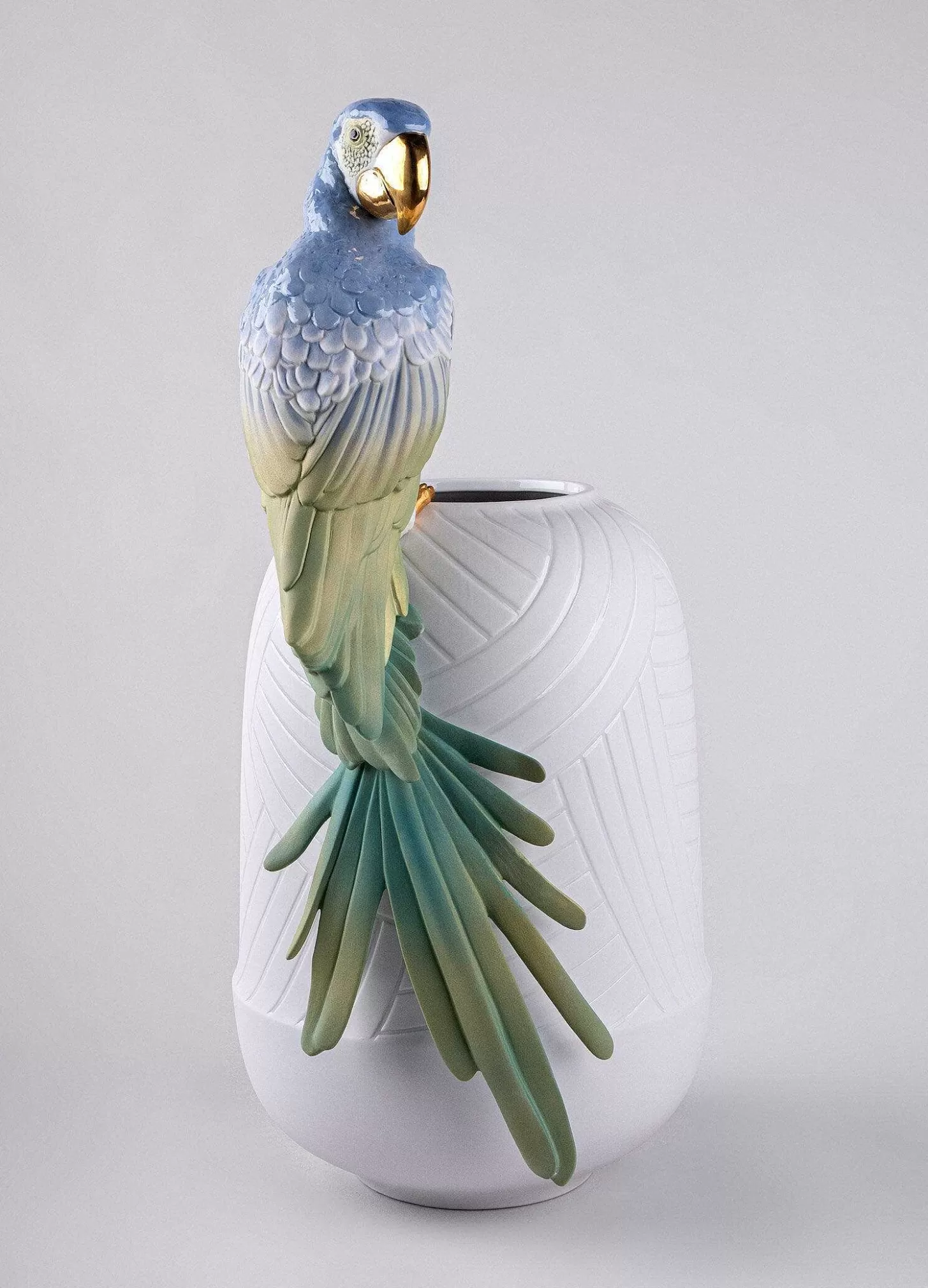 Lladró Macaw Bird Vase^ Gifts
