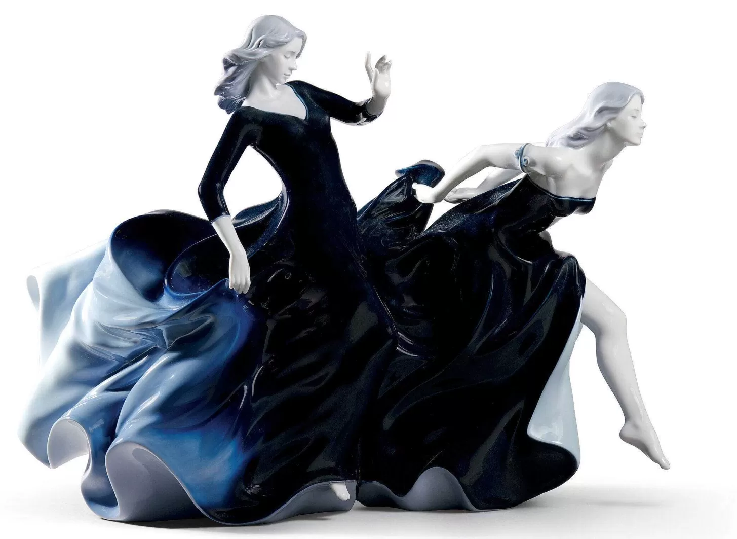 Lladró Night Approaches Women Figurine. Limited Edition^ Heritage