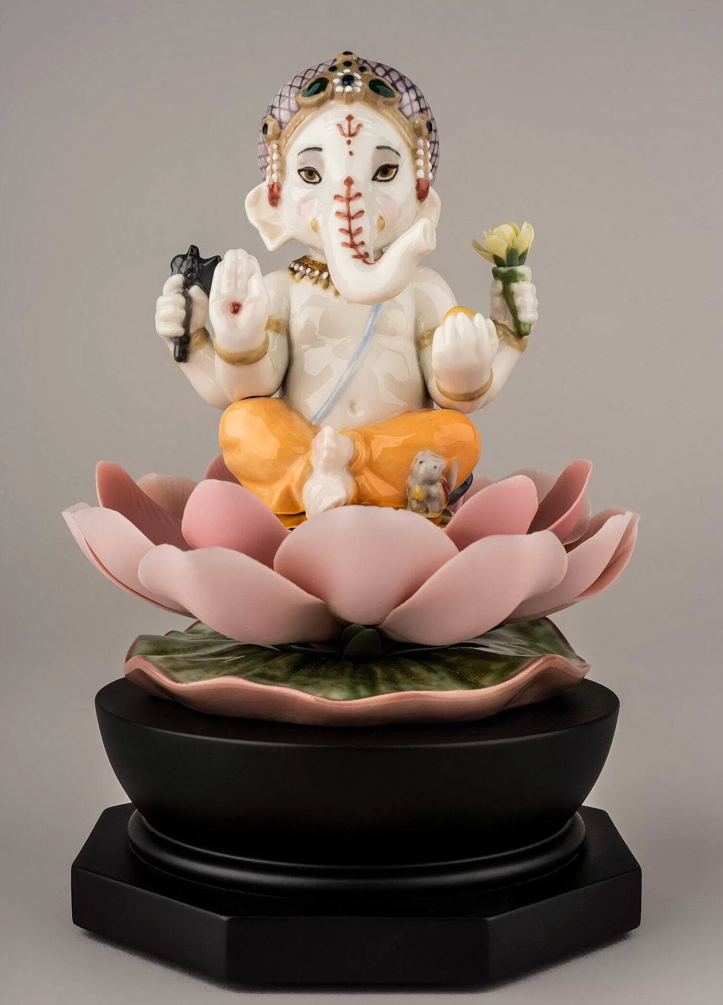 Lladró Padmasana Ganesha Figurine^ Hinduism