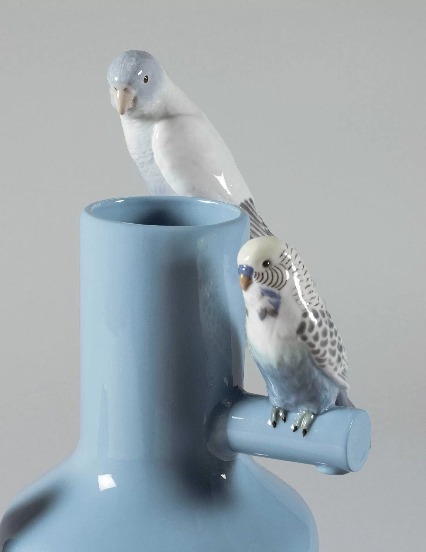 Lladró Parrot Parade Vase. Blue^ Design