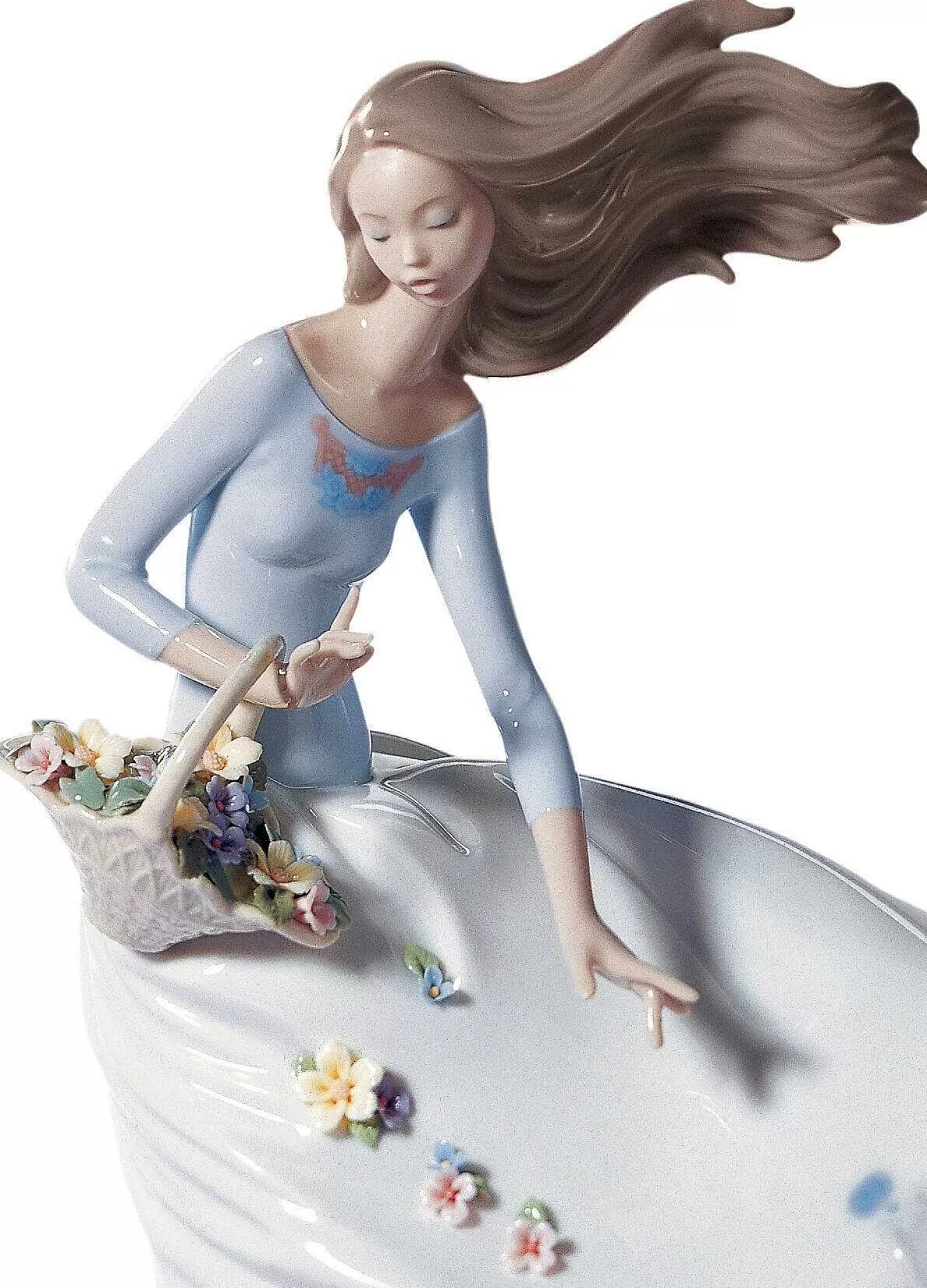Lladró Petals Of The Wind Woman Figurine^ Women