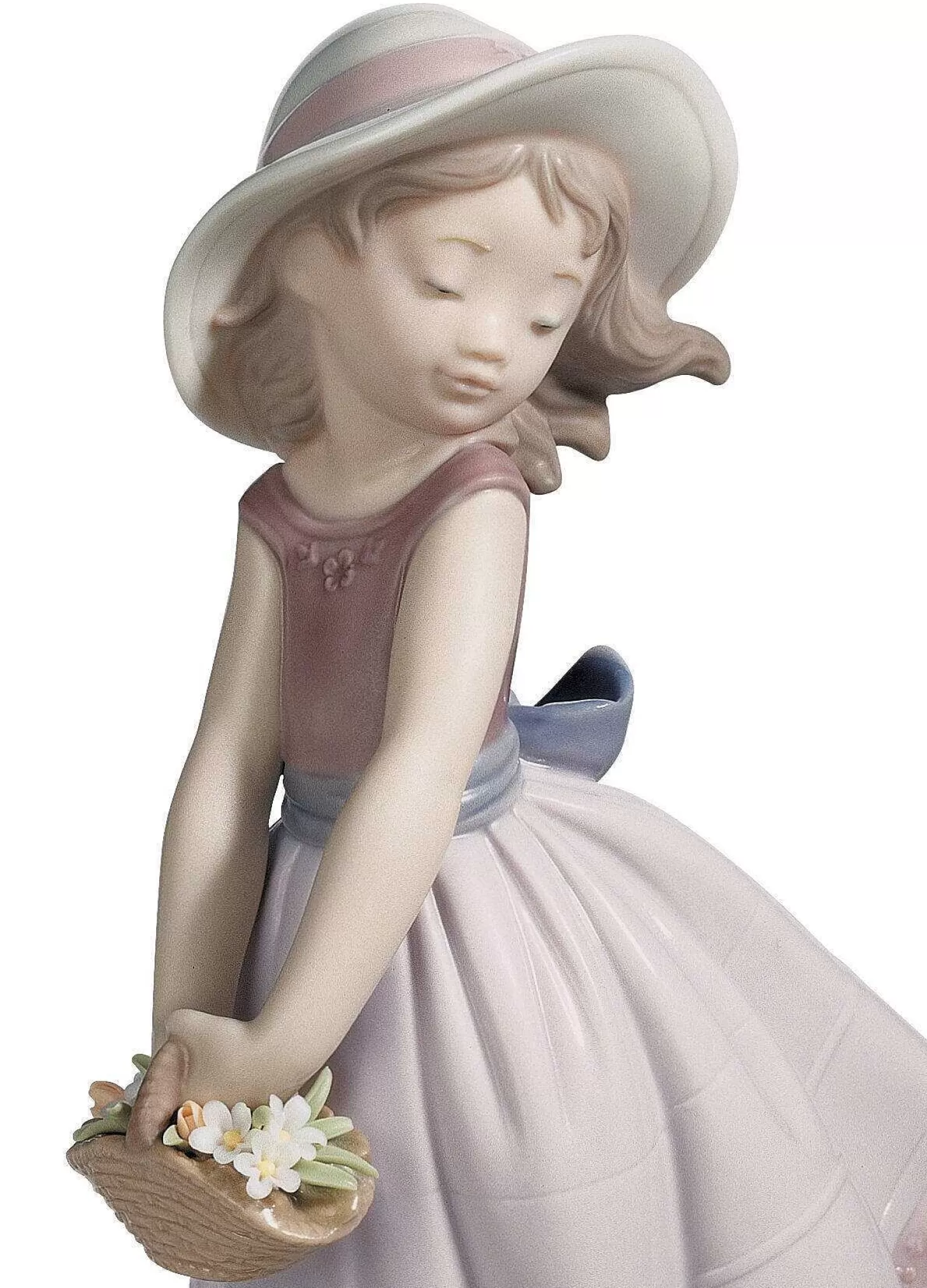 Lladró Pretty Innocence Girl Figurine^ Children