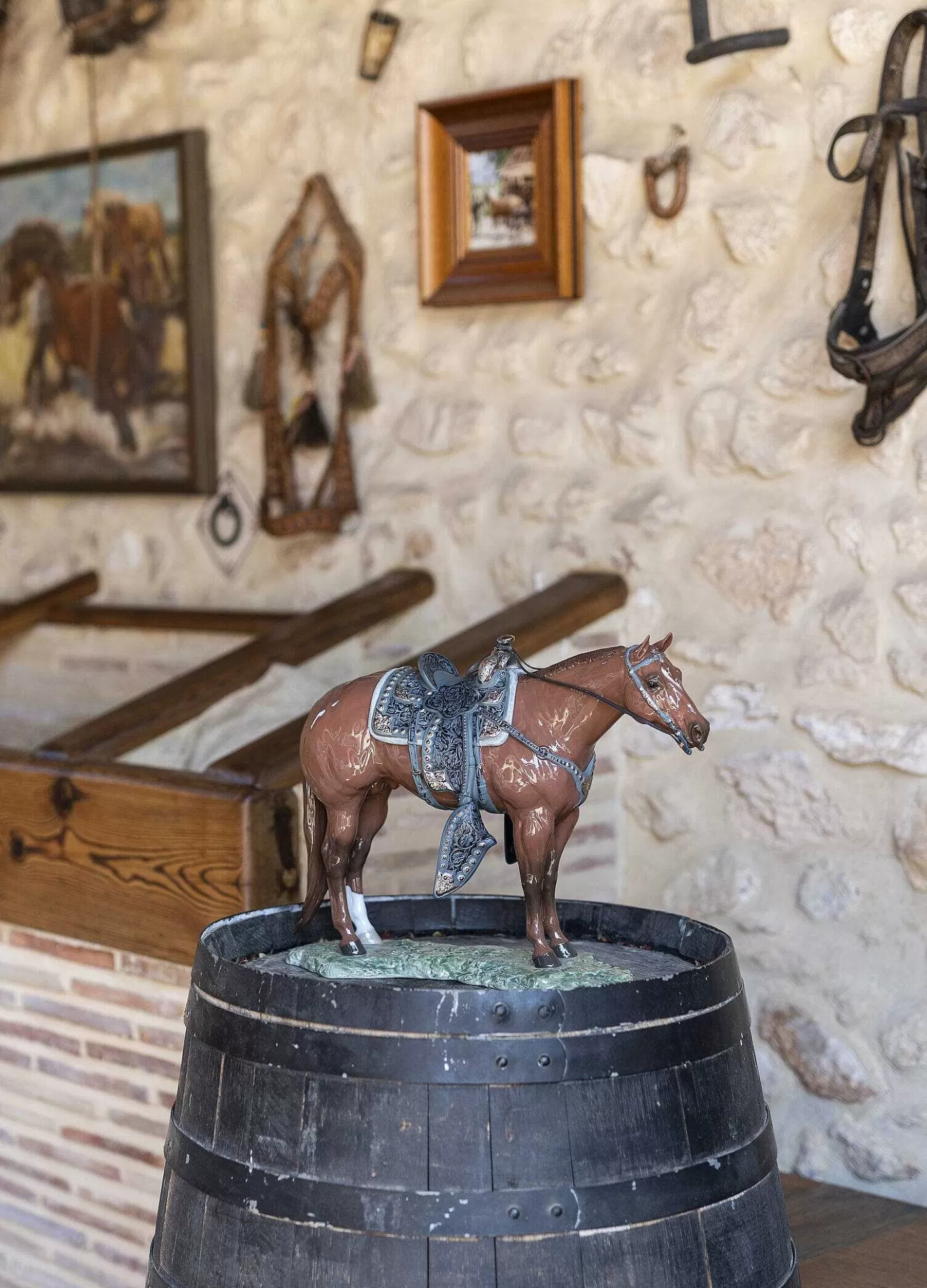 Lladró Quarter Horse Sculpture. Limited Edition^ High Porcelain