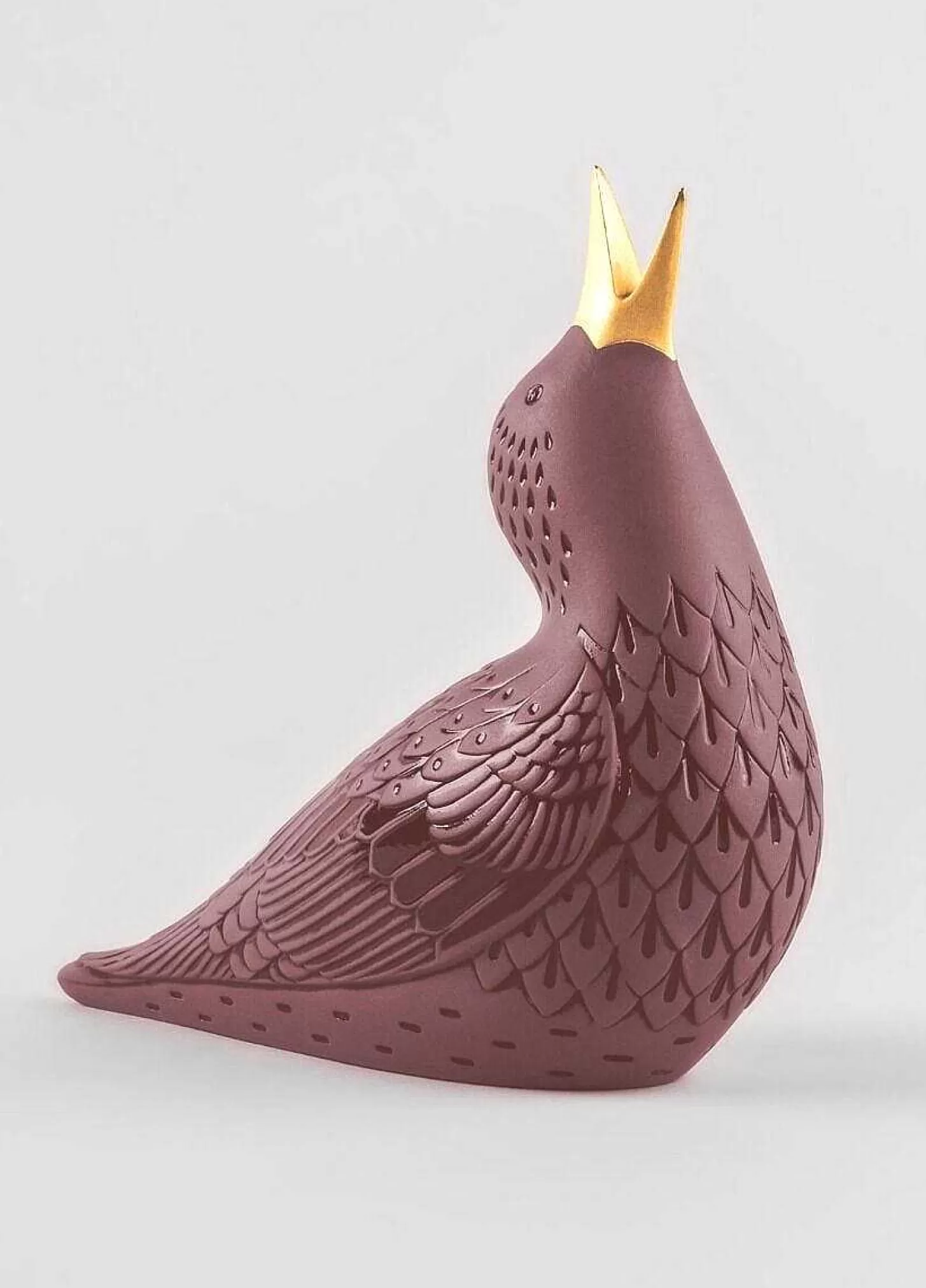 Lladró Starling I Figurine. Purple^ Design