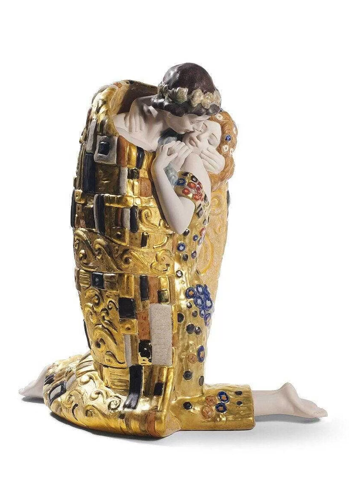 Lladró The Kiss Couple Sculpture. Golden Luster^ Love